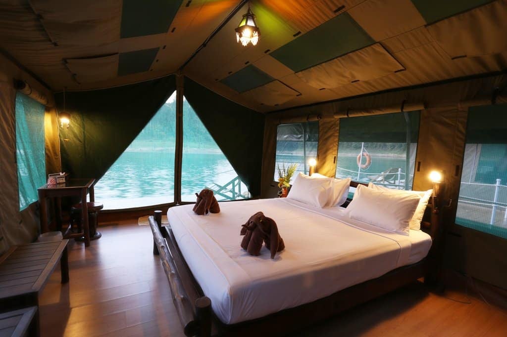 Luxury floating camp